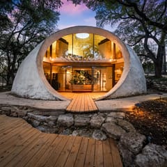 The DOME House ~An Iconic Stay on Lake Austin~