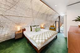The DOME House  ~An Iconic Stay on Lake Austin~