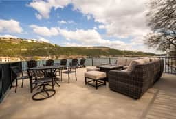 The DOME House ~An Iconic Stay on Lake Austin~ - Image 3