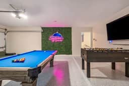 Lakefront Retreat w/ Dock Slip, Pool & Golf Sim - Image 3