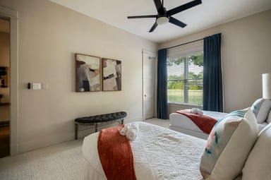 Bedroom 1: Master's Bedroom