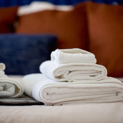 Free Heated Pool - BBQ - Cabana - Families -Casita