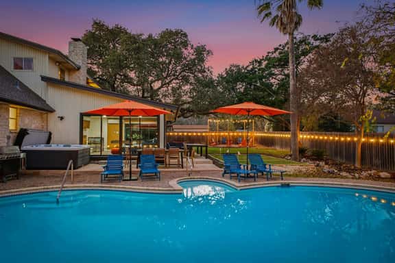 Winter Resort | Heated Pool, Hot Tub & Game Rooms - Image 1