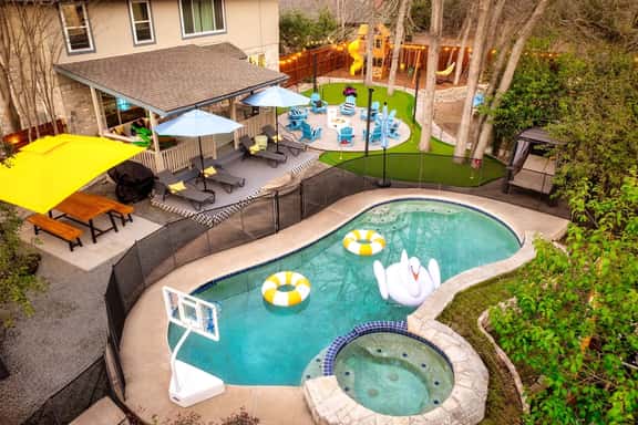 Entertainment Oasis | Pool, Theater, Games & Firepit - Image 1