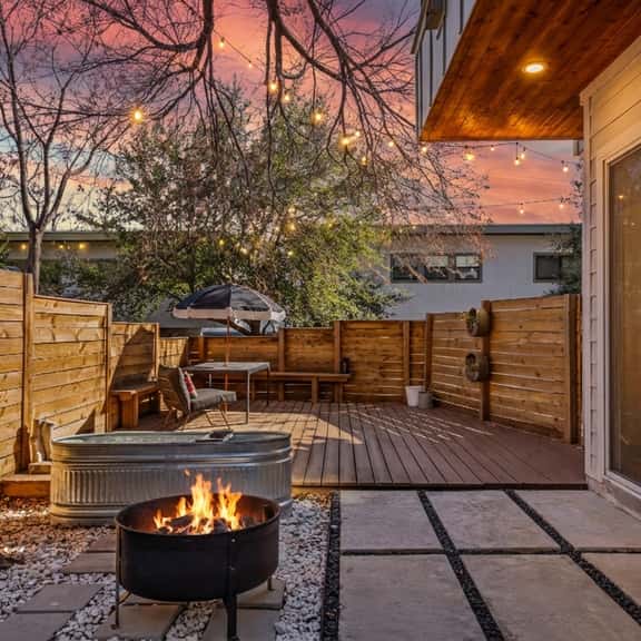 Pet-Friendly East Austin 2BR | Sauna, BBQ, W/D - Image 1