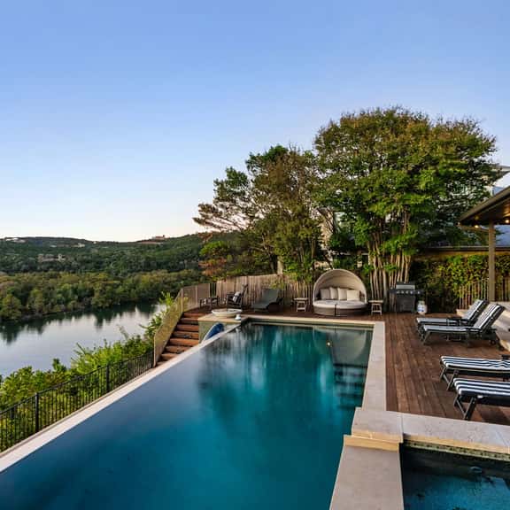 Aqua Retreat - Infinity Pool Overlooking Lake Austin - Image 1