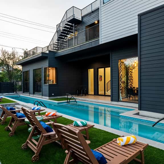 Skyline in Hyde ~ Pool + Rooftop + Terrace - Image 1