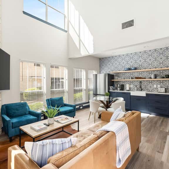 *Modern 2BR | Keurig, Desk, WiFi, Fireplace, W/D - Image 1