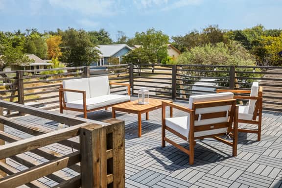 Luxury New Build ~Huge Walk-Out Balcony~