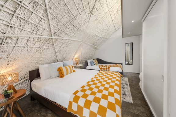 The DOME House  ~An Iconic Stay on Lake Austin~
