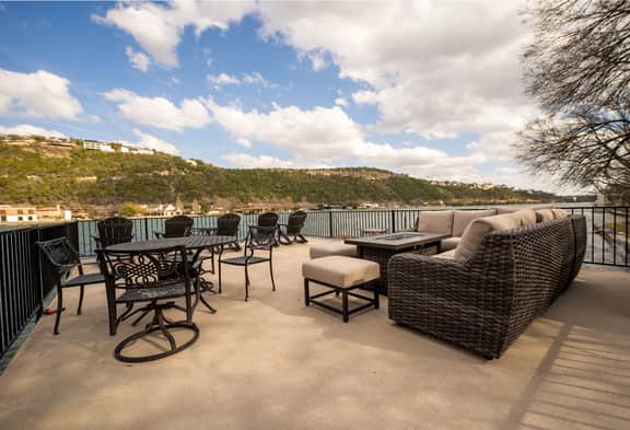 The DOME House ~An Iconic Stay on Lake Austin~ - Image 3