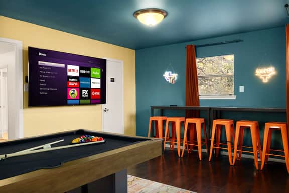 Winter Resort | Heated Pool, Hot Tub & Game Rooms