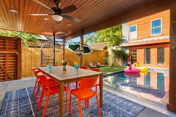 Free Heated Pool - BBQ - Cabana - Families - Casita