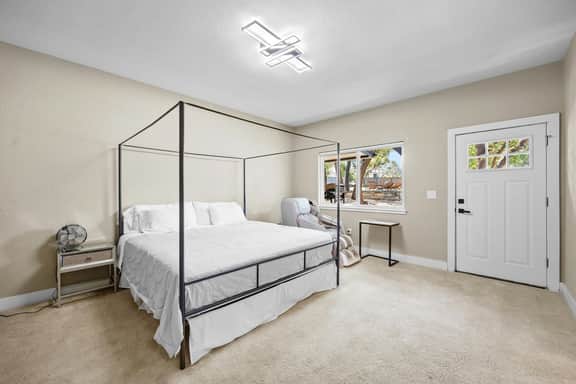 Austin Oasis: Pool, Pickleball, Hot Tub, Sleeps 10 - Image 3