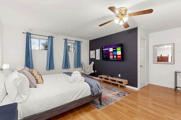 Private Large Pool | King Bed Casita - Image 4