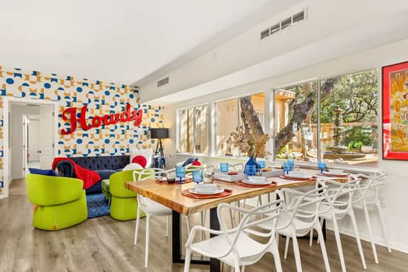 Heated Pool, Cabana, Fire Pit, Game Room & Arcade! - Image 3