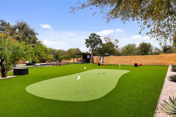 La Mariposa ~ 2 Luxury Homes on Full Acre ~ Sleeps 25 - Image 3